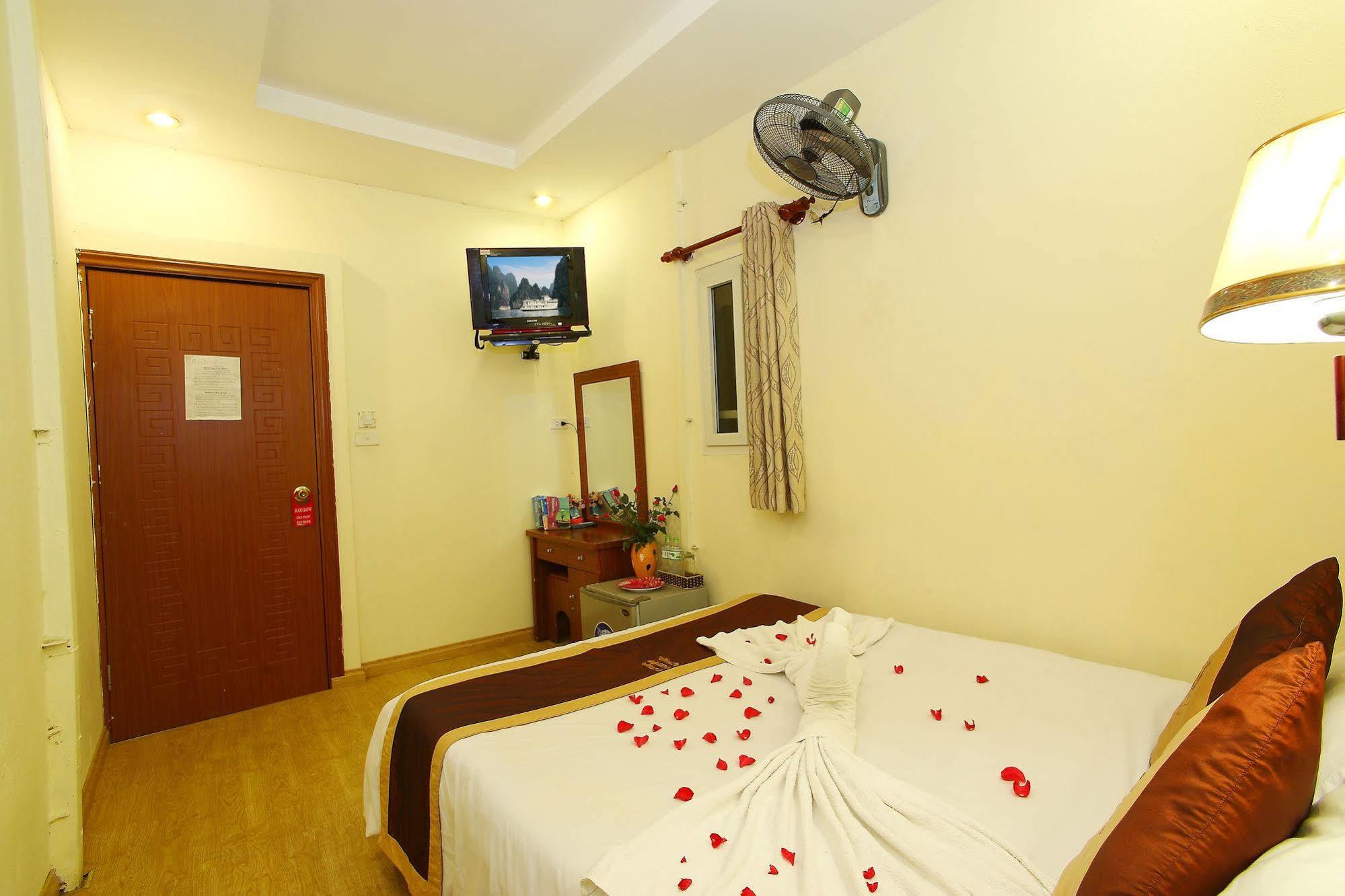 Hanoi Zesty Hotel Exterior photo